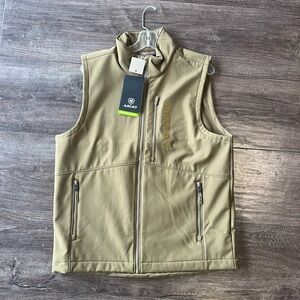 Ariat Men's Tan Vest